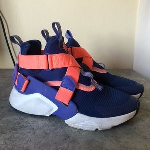 Nike Air Huarache boots